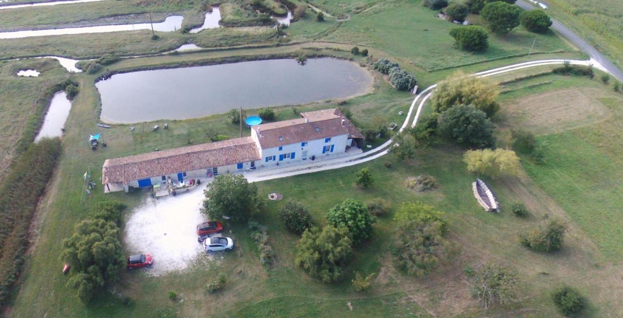 Moulin De Mauzac Bed & Breakfast Saint-Just-Luzac Exterior photo